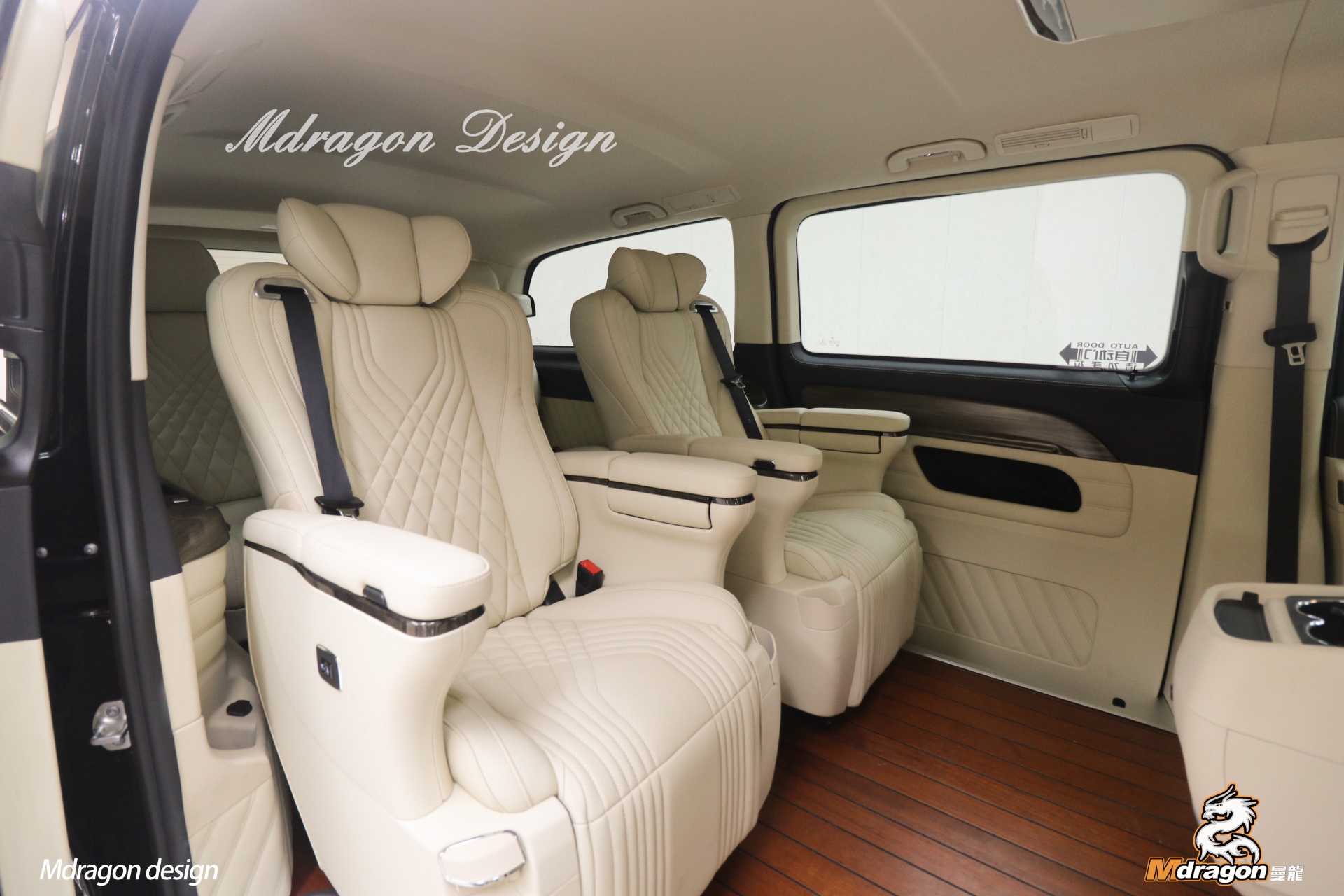 No.568 Benz Vito Double doors
