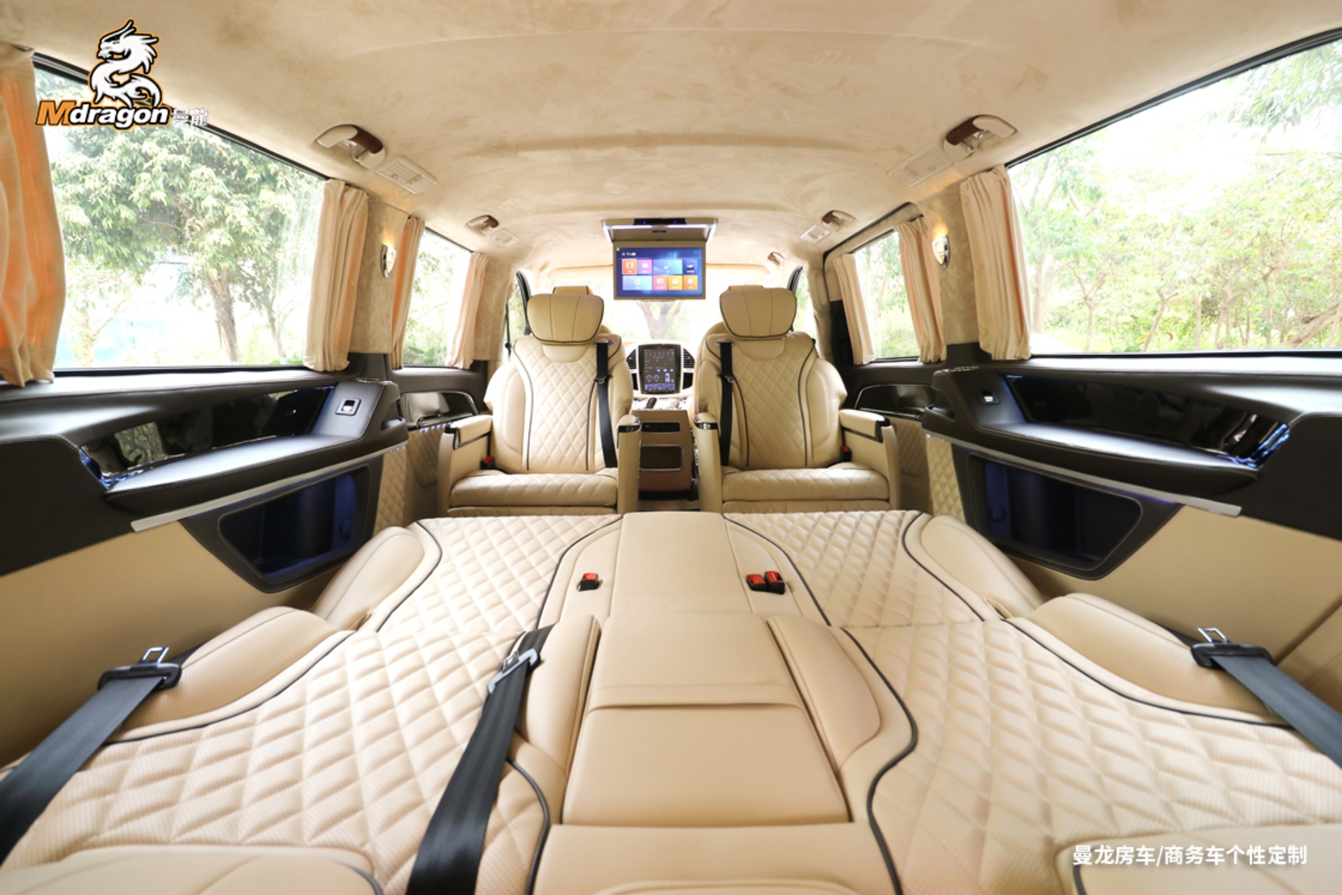 No.61 2015-2023 Benz Vito Beige Interior