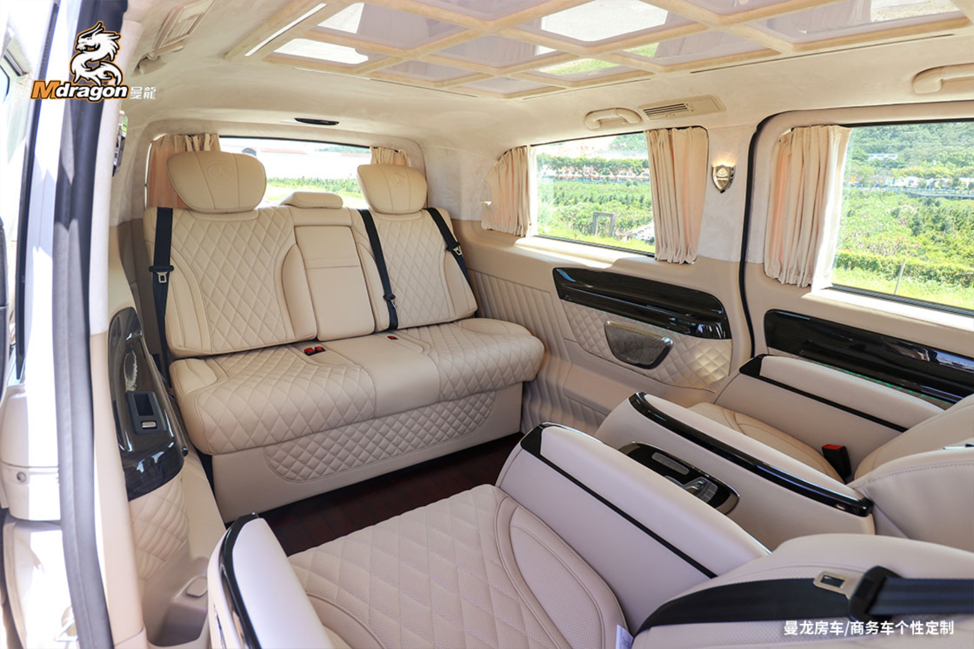 No.100 2015-2023 Benz Vito Beige Interior