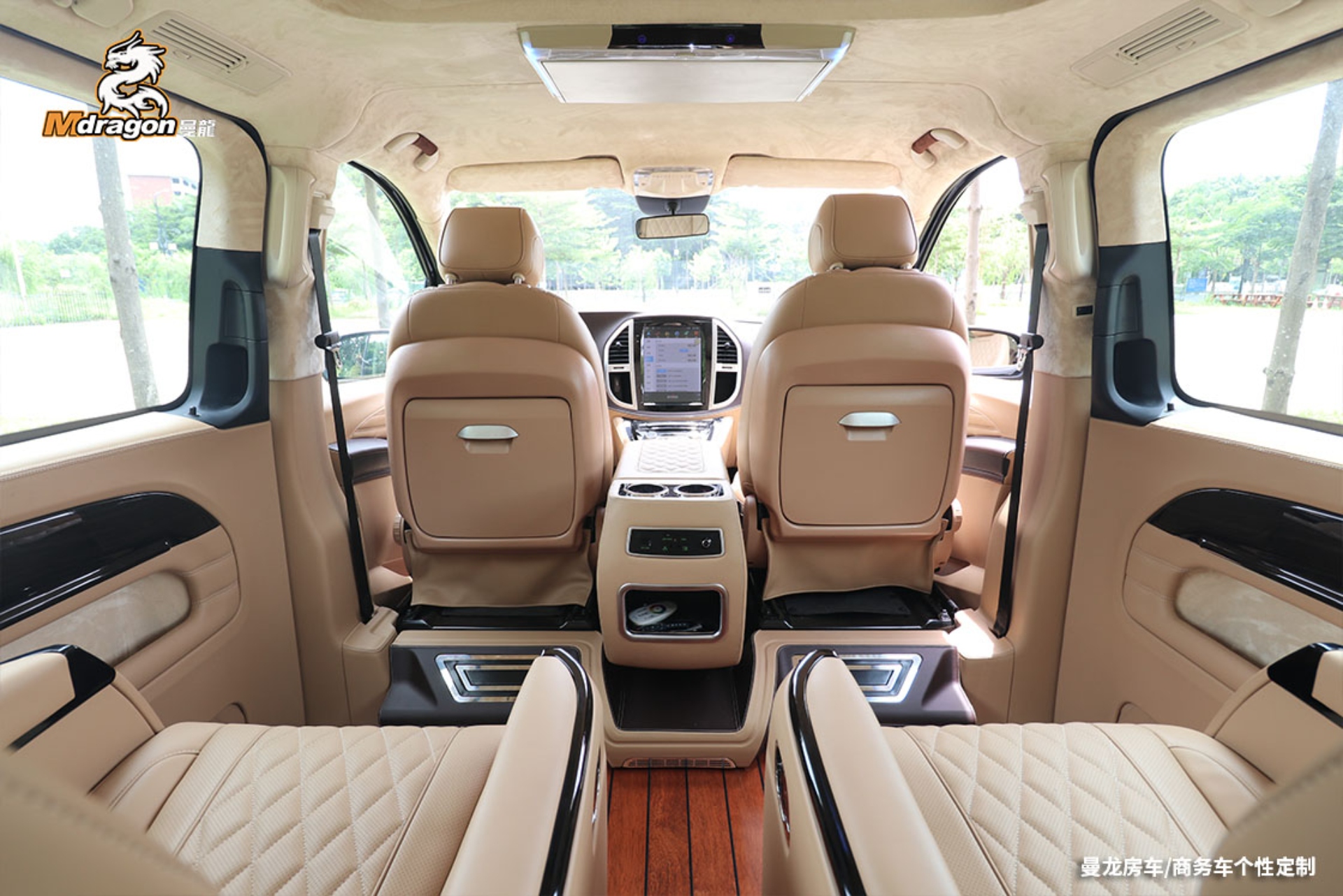 No.108 2015-2023 Benz Vito Brown Interior