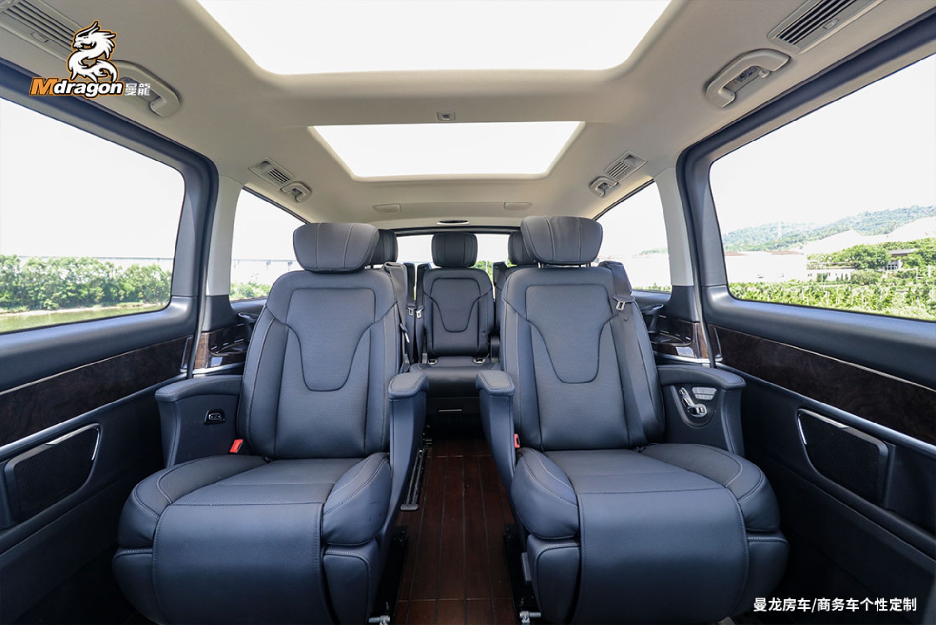 No.130 2015-2023 Benz Vito Black Interior