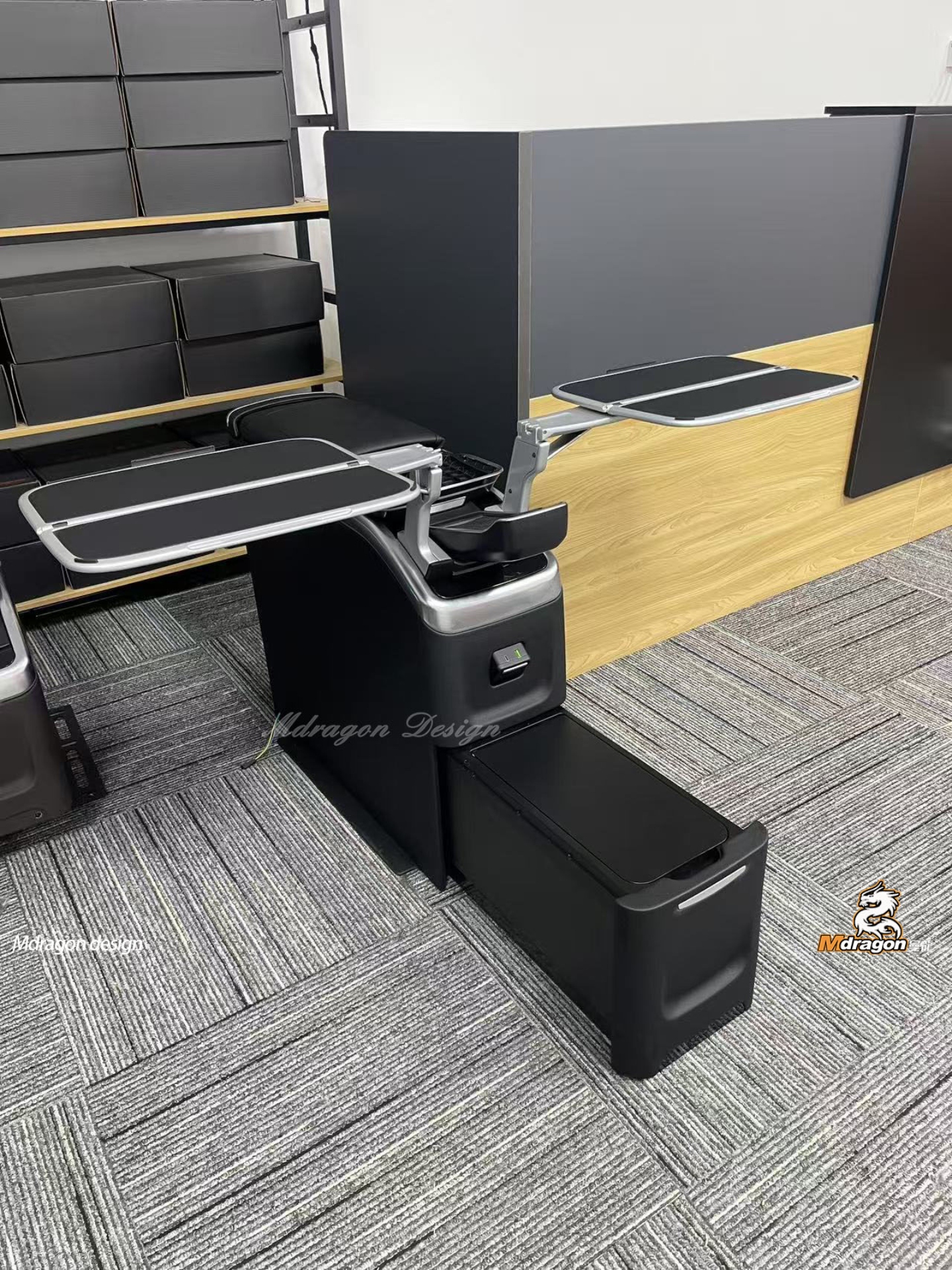 Mdragon V Class Luxury Customized Rear Armrest Box 2($5060)