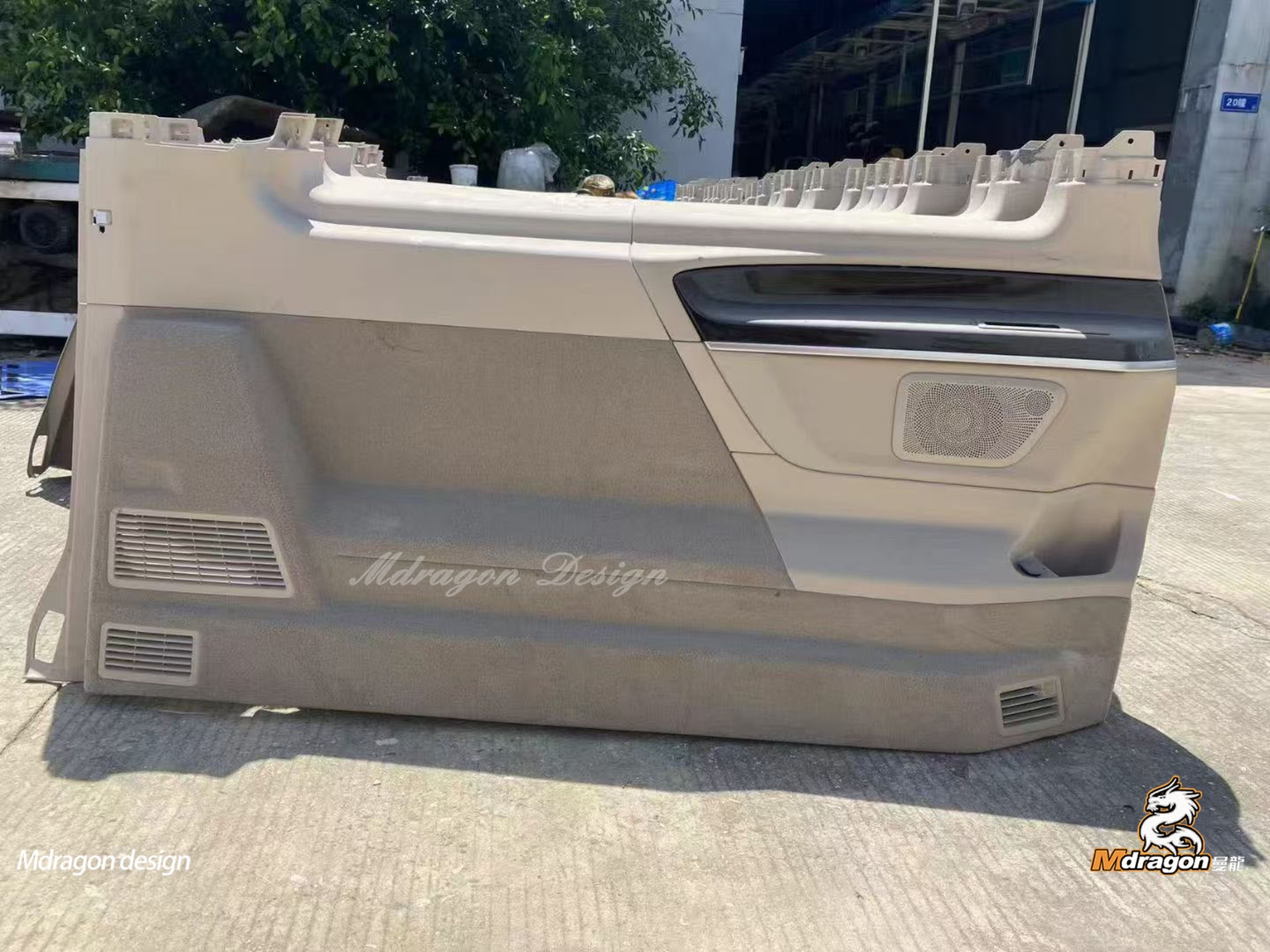 Mdragon Original Side Panels for V Class Extra Long